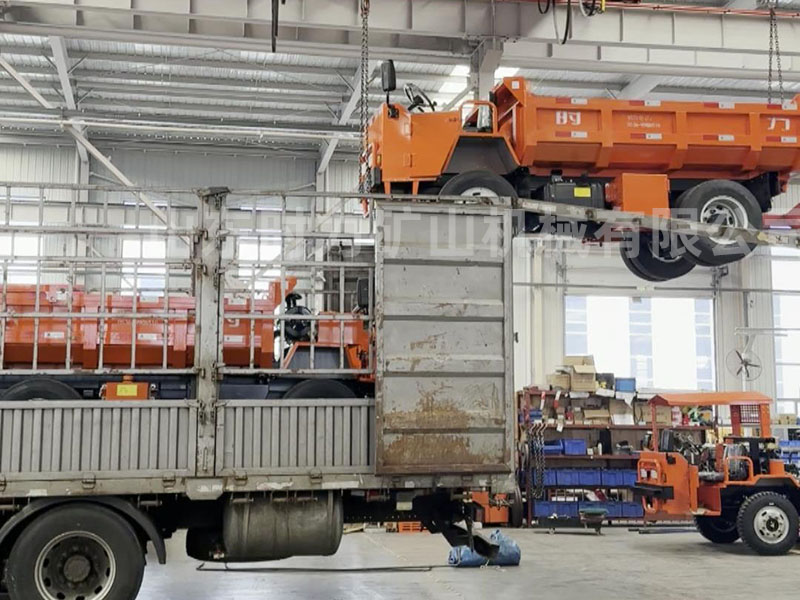 3台5吨四不像矿车发货河南